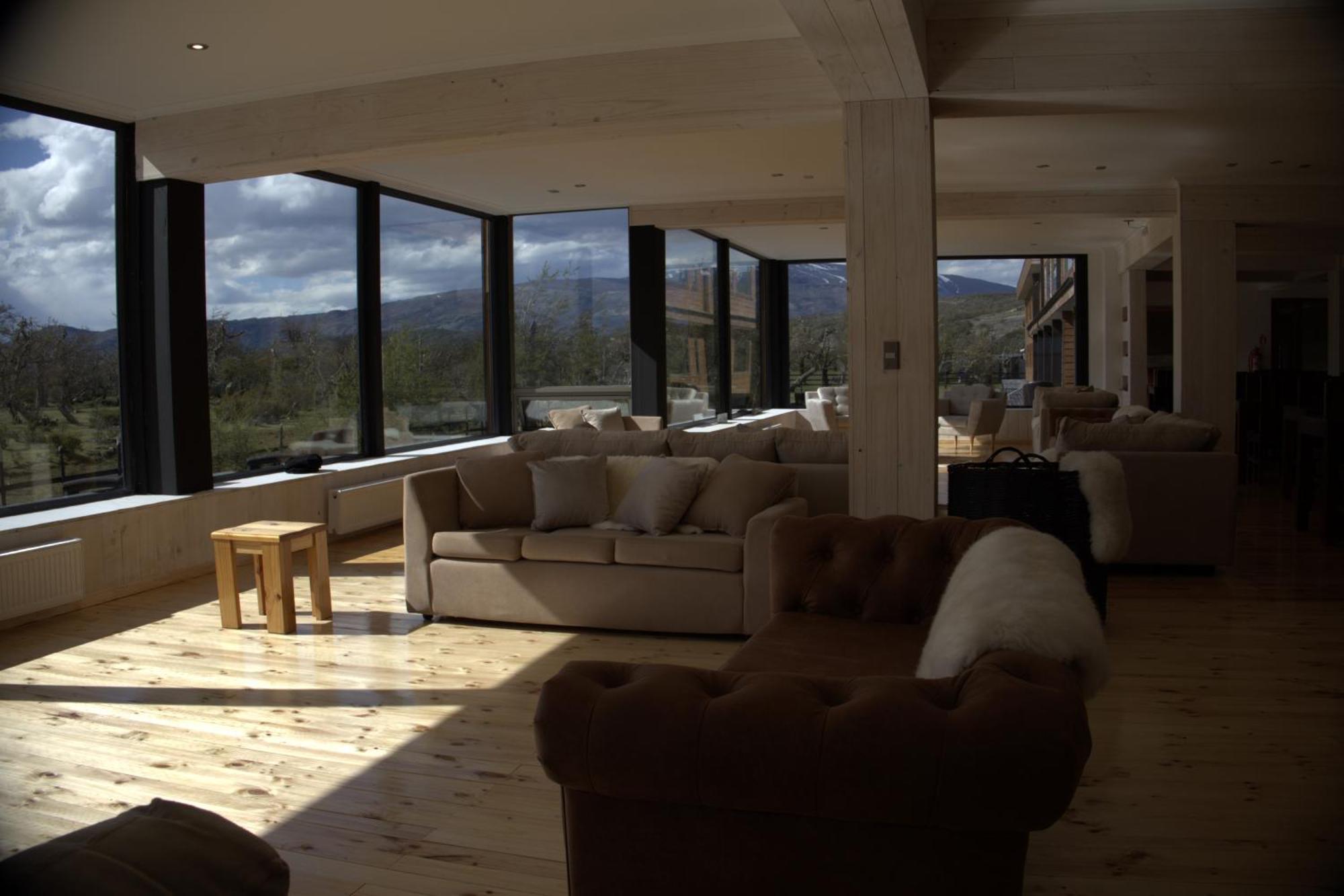 Pampa Lodge, Quincho & Caballos Torres del Paine National Park Екстериор снимка